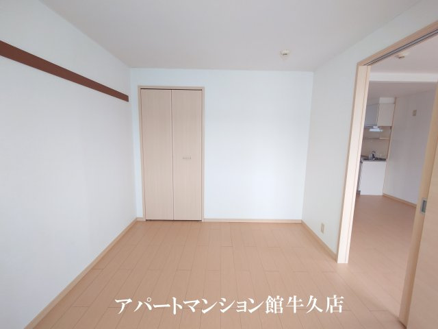 グリーンリッチヒルズＤの洋室