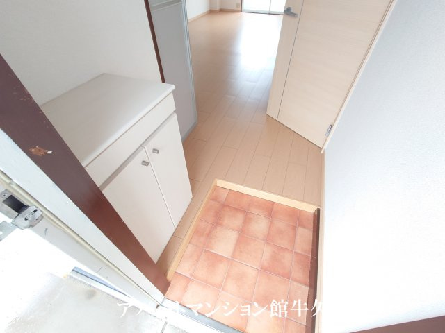 グリーンリッチヒルズＤの玄関