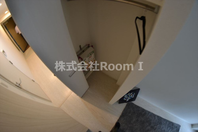 【収納】 | ＳＥＲＥＮＩＴＥ堺筋本町ＳＵＤ | たっぷりとした収納スペースです