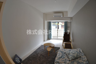 【洋室】 | ＳＥＲＥＮＩＴＥ堺筋本町ＳＵＤ | スタンダードな洋室です