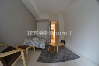 【洋室】 | ＳＥＲＥＮＩＴＥ堺筋本町ＳＵＤ | 個人の部屋や寝室として使える洋室です