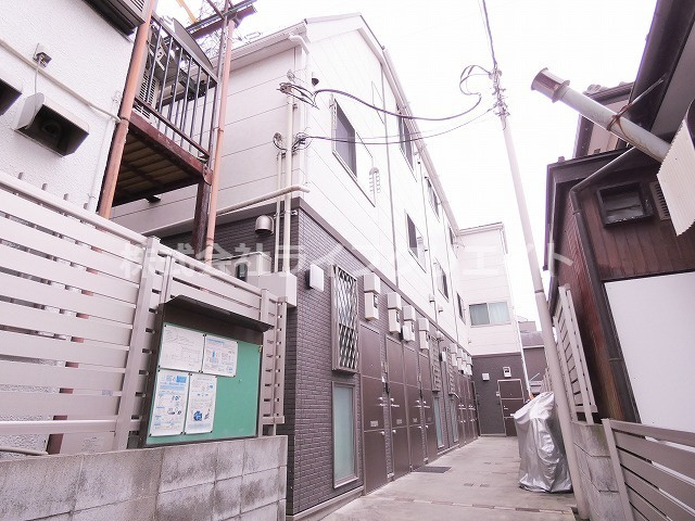 レベアス豊田の外観