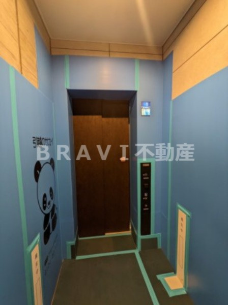 アーバネックス大阪城北 BRAVI不動産のその他共用部分|【アーバネックス大阪城北】モニター付きで安心のエレベーター