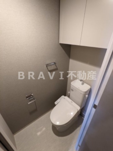 アーバネックス大阪城北 BRAVI不動産のトイレ|【アーバネックス大阪城北】清潔感のあるトイレ