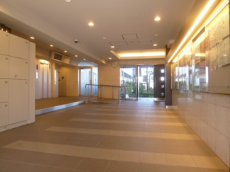 【エントランス】