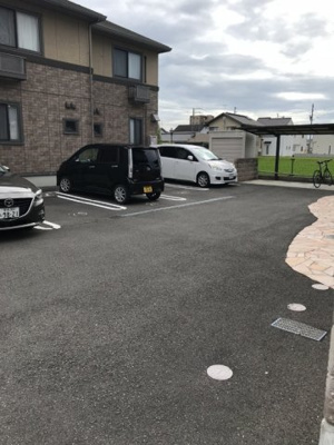 【駐車場】 | クレマンティーヌ