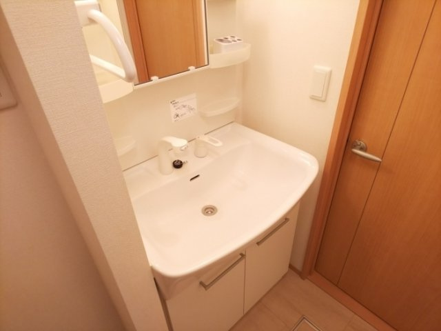 サニーコートB棟の洗面所