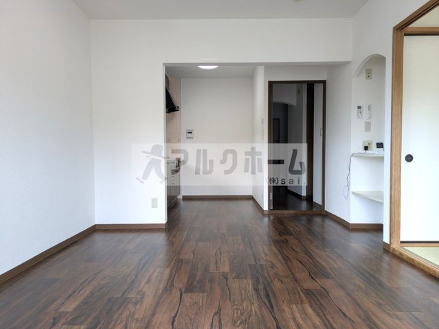 ビューテラスミウラの居間・リビング|ビューテラスミウラ