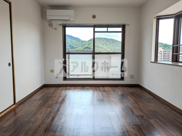 ビューテラスミウラの居間・リビング|ビューテラスミウラ