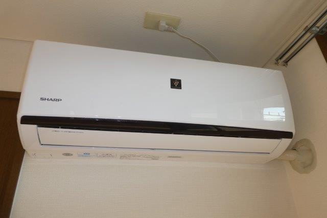 ファミーユスィスの設備|LDKエアコン