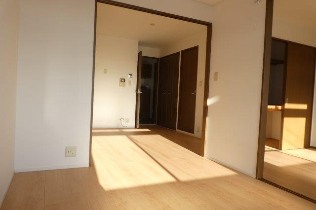 ファミーユスィスの居間・リビング