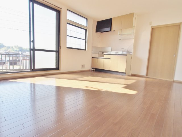 コートピア堀田の居間・リビング