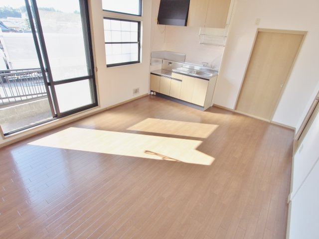 コートピア堀田の居間・リビング