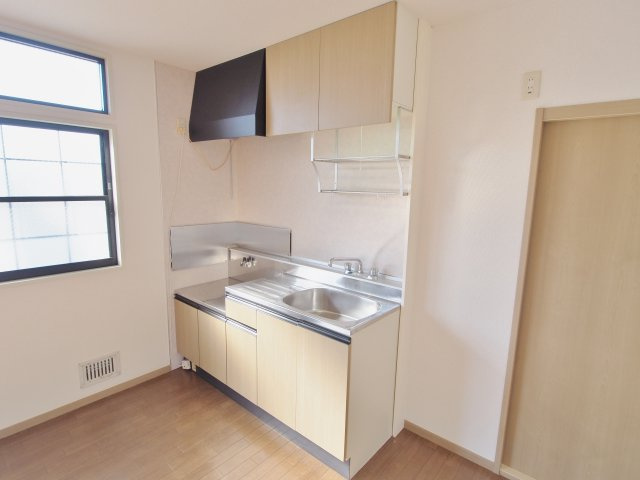 コートピア堀田のキッチン