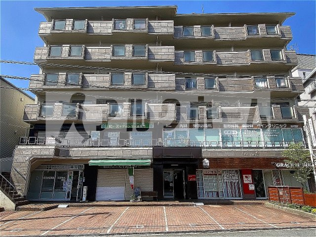 グランドール法善寺