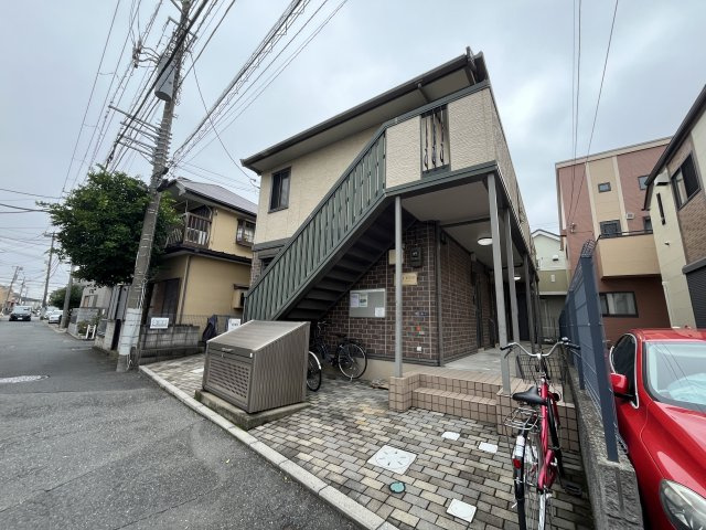 カルミアエステートの外観