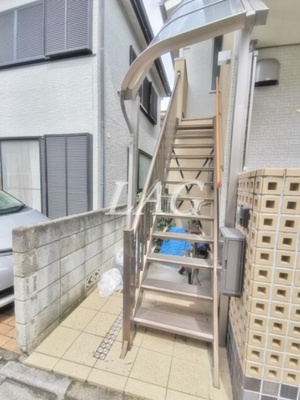 【その他共用部分】 | アレグリア | 共用階段です。