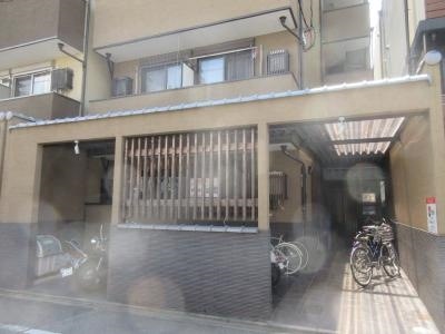 セレーノ御前蛸薬師のエントランス