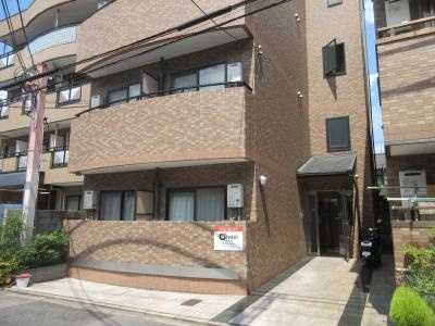エクシード西院Ⅱのエントランス