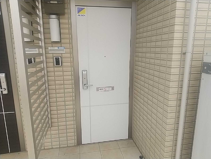【玄関】