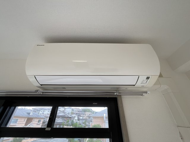 【設備】 | クレセントヒル | エアコン付きで費用を抑えられます