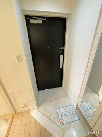 エステムプラザ江坂公園エイジアム　仲介手数料無料の玄関