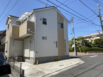 【外観】 | 未公開　さいたま市緑区芝原3丁目　築浅中古戸建 | 建物外観を気になさる方へ、南向きの為、日当たり良好です