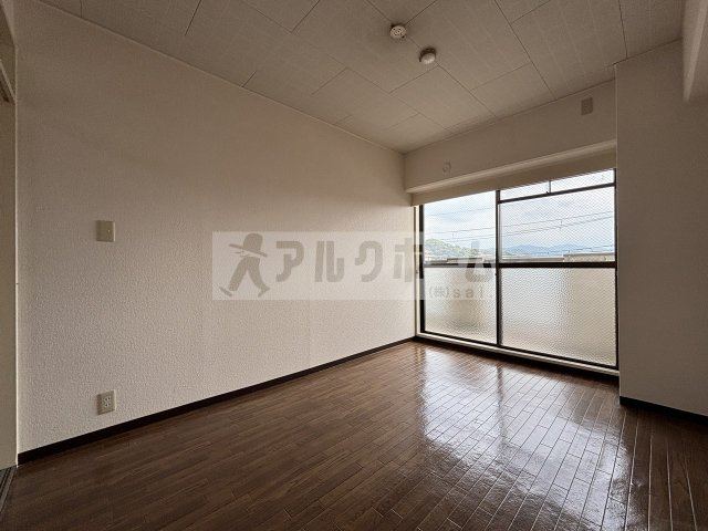 グランドール法善寺の洋室|グランドール法善寺　収納