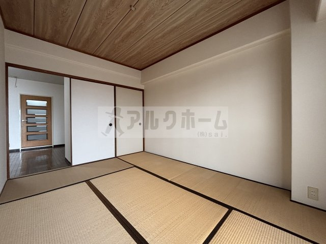 グランドール法善寺の和室|グランドール法善寺　洋室