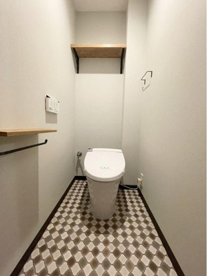 【トイレ】 | シャルム小阪三番館