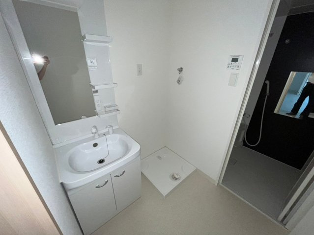 badge tomoi NordⅢの洗面所