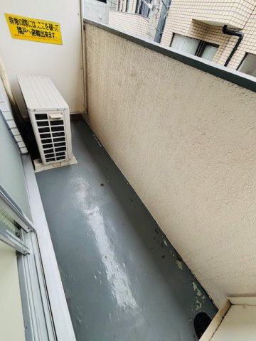 【バルコニー】