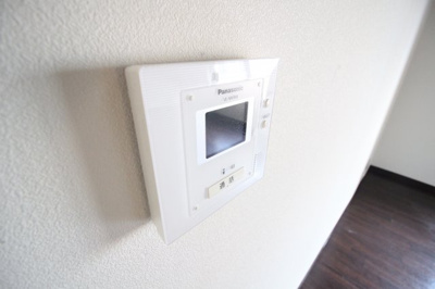 【設備】 | 山坂長屋 | モニター付きのインターホンでセキュリティも安心☆