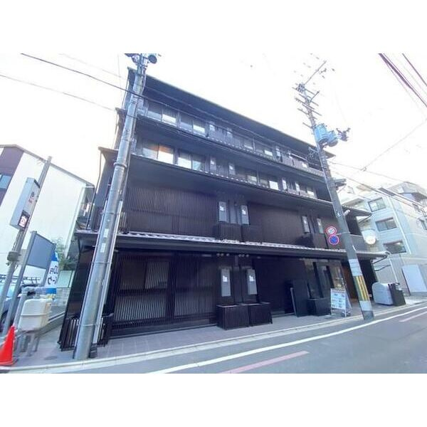 サンクトスコート五条室町の外観