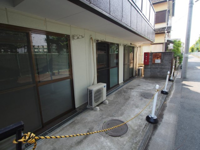 【駐車場】 | プランタン川崎 | 物件裏