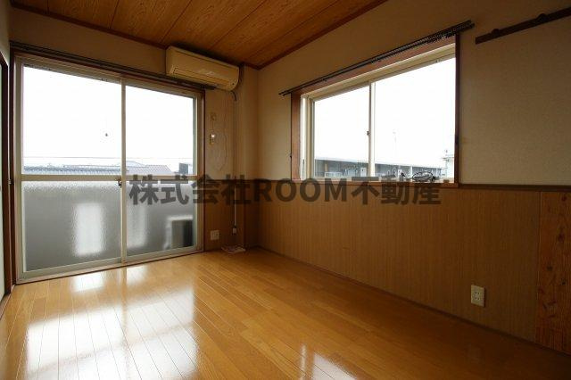 アイティー広原の寝室|落ち着いた色調の寝室です