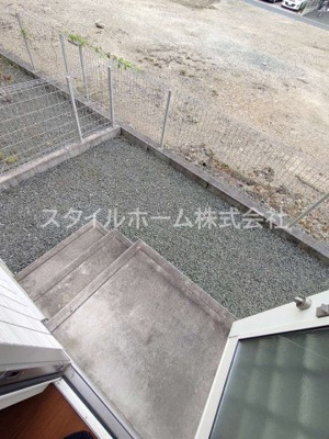 【庭】 | プレミアムウィットB棟