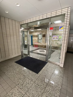 【エントランス】