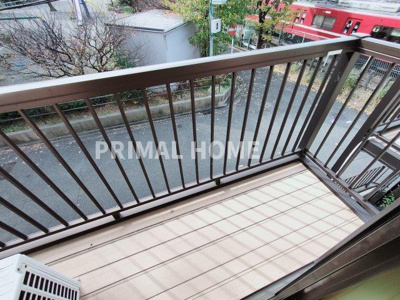 【バルコニー】 | ファミーユ浦島 | バルコニー付きです