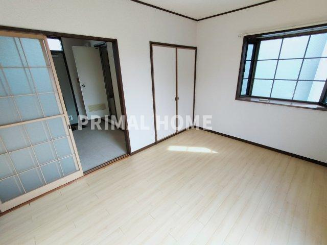 【居間・リビング】 | ファミーユ浦島 | リビングです