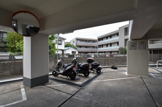 【その他共用部分】 | バイク置場です。