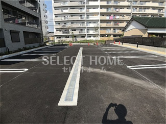 【駐車場】 | 駐車場があるので、車を買う予定の方も安心です