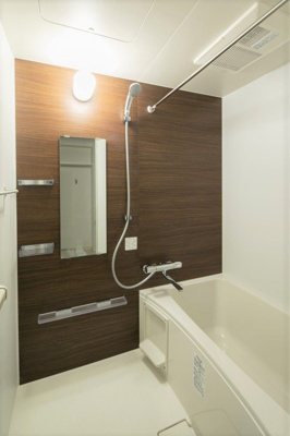 【浴室】 | LIBTH箱崎 | 別号室の写真になります。現況優先。