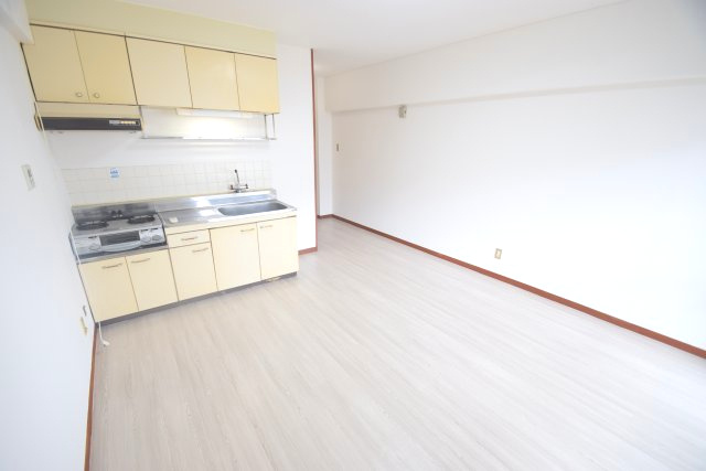 【寝室】 | 落ち着いて過ごせるお部屋なので、寝室にいかがでしょうか