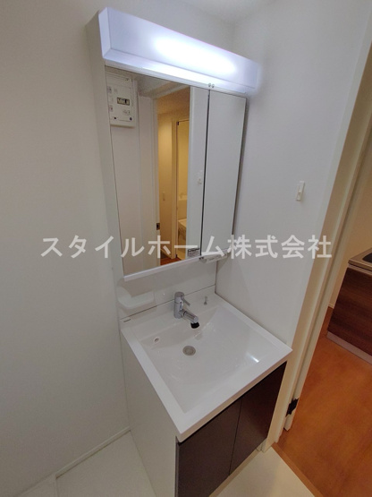 【洗面所】 | リバーサイド花田