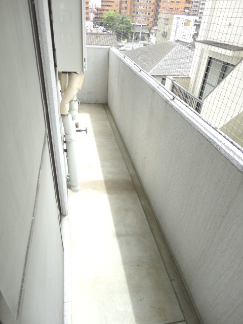 セキレイマンション大手町【キャッシュバック対象物件】のバルコニー