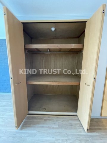 山﨑マンション長柄中の収納|便利な収納スペースです