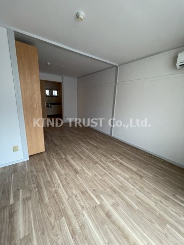 山﨑マンション長柄中の居間・リビング|おしゃれなリビングです