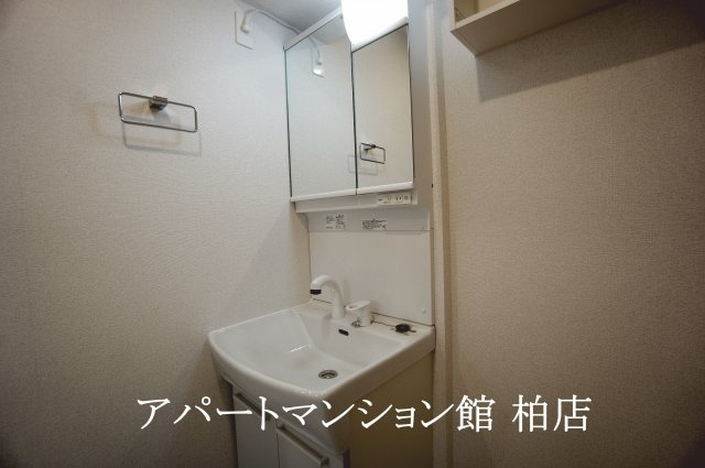 セレーノの独立洗面台