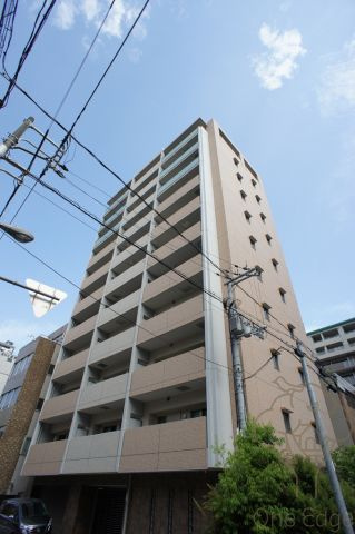 スクリブコート天神南の外観